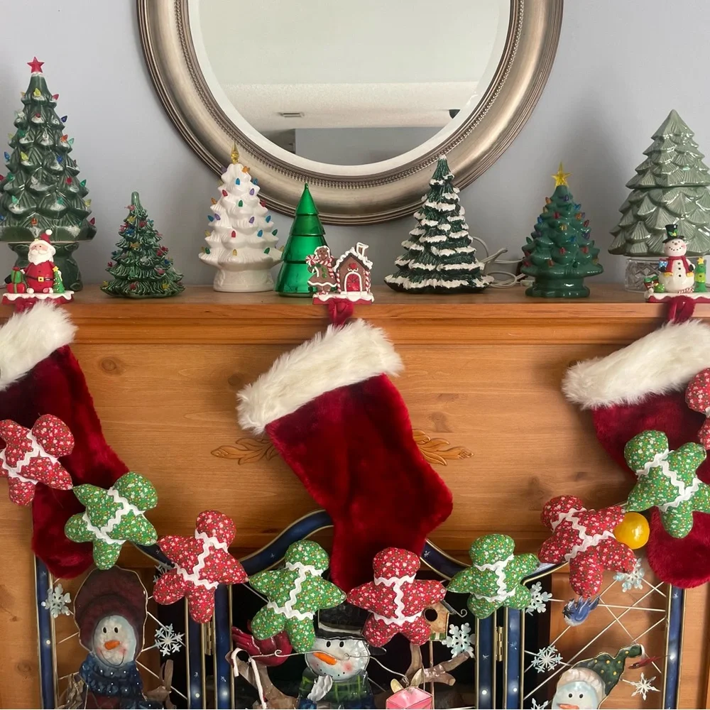 Vintage Handmade stuffed fabric Gingerbread men Holiday Garland with ribbon trim